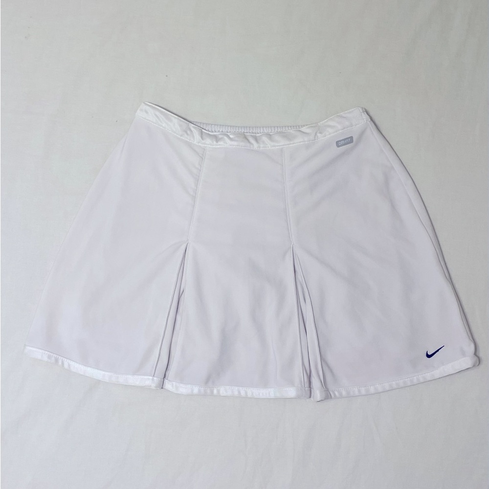 Nike White Tennis Skirt- Lightly Worn🤍